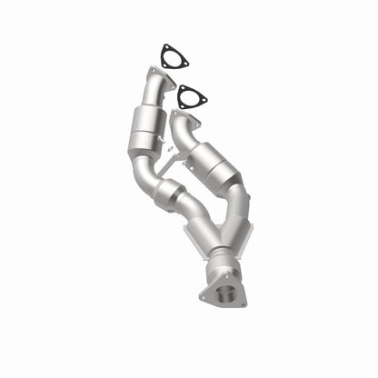 MagnaFlow OEM Grade Federal / EPA Compliant Direct-Fit Catalytic Converter 51499 360 Degree Image Set