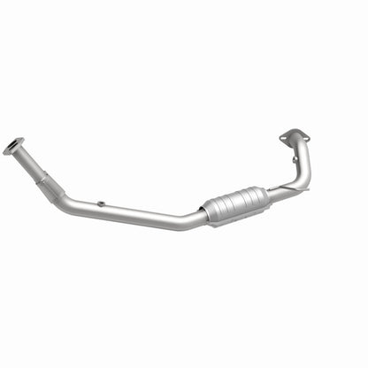 MagnaFlow Isuzu HM Grade Federal / EPA Compliant Direct-Fit Catalytic Converter 24040 360 Degree Image Set