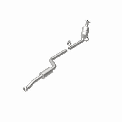 MagnaFlow Mercedes-Benz California Grade CARB Compliant Direct-Fit Catalytic Converter 5561922 360 Degree Image Set