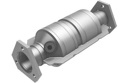 MagnaFlow Volkswagen Cabriolet Standard Grade Federal / EPA Compliant Direct-Fit Catalytic Converter 23212 Photo - Primary