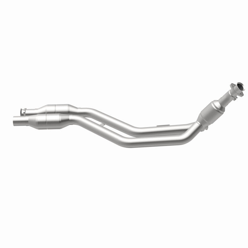 MagnaFlow Mercedes-Benz CLK430 California Grade CARB Compliant Direct-Fit Catalytic Converter 454022 360 Degree Image Set