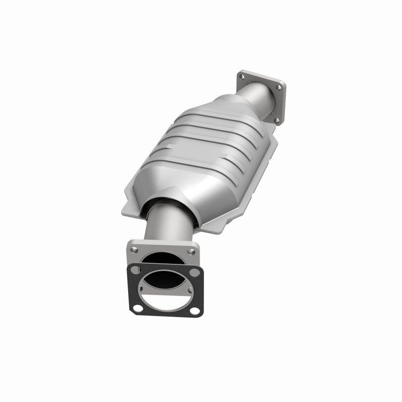 MagnaFlow Standard Grade Federal / EPA Compliant Direct-Fit Catalytic Converter 93427 360 Degree Image Set