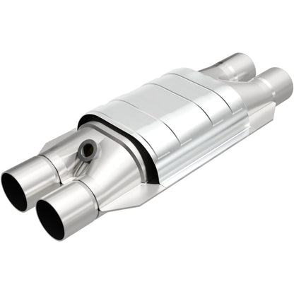 MagnaFlow Standard Grade Federal / EPA Compliant Universal Catalytic Converter 94038 Photo - Primary