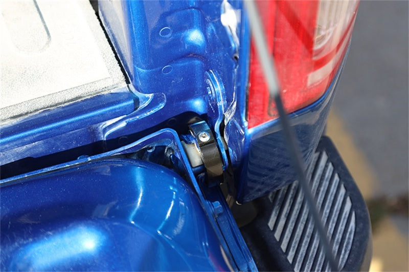 Dee Zee Manufacturing Gate Guardian Truck Tailgate Lock Universal DZZ97970 DZ97970 Photo - Mounted