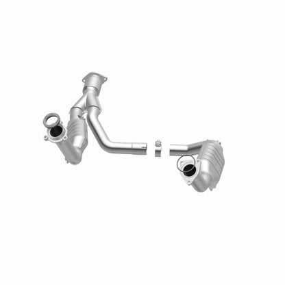 MagnaFlow OEM Grade Federal / EPA Compliant Direct-Fit Catalytic Converter 49650 360 Degree Image Set