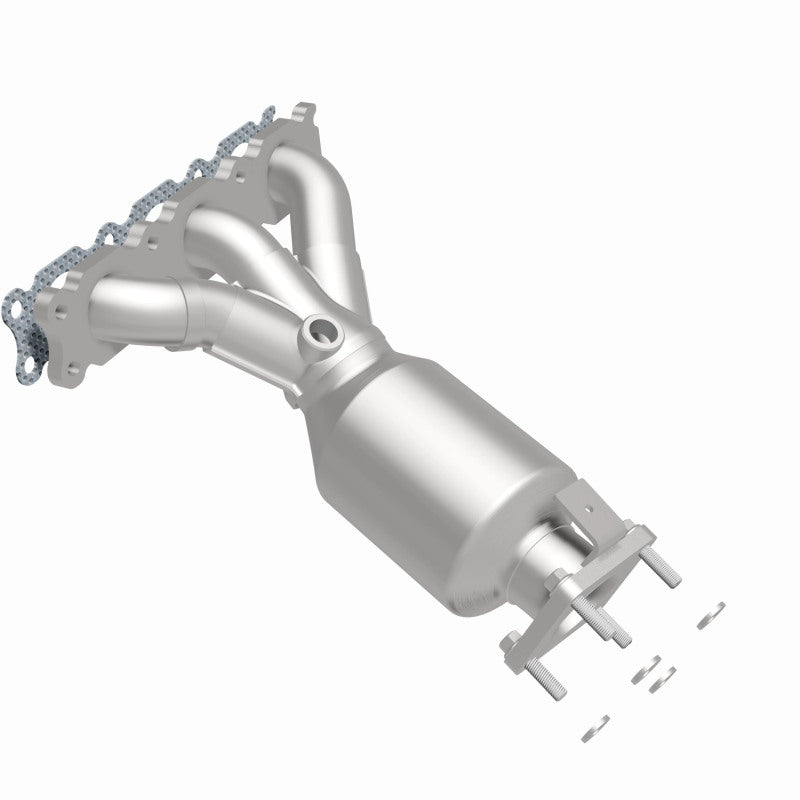 MagnaFlow Volvo XC90 OEM Grade Federal / EPA Compliant Manifold Catalytic Converter 22-174 360 Degree Image Set