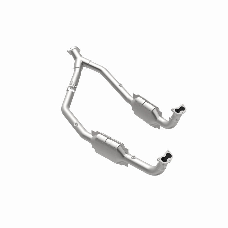 MagnaFlow Land Rover Discovery HM Grade Federal / EPA Compliant Direct-Fit Catalytic Converter 93689 360 Degree Image Set