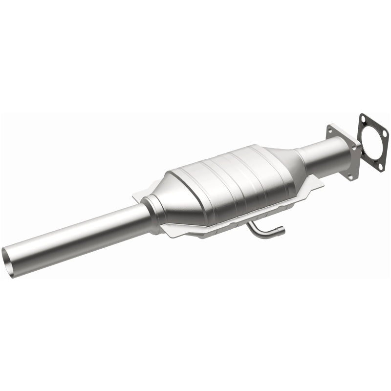 MagnaFlow Jeep Standard Grade Federal / EPA Compliant Direct-Fit Catalytic Converter 23224 Photo - out of package