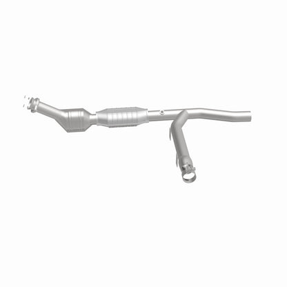 MagnaFlow Ford F-150 HM Grade Federal / EPA Compliant Direct-Fit Catalytic Converter 23317 360 Degree Image Set