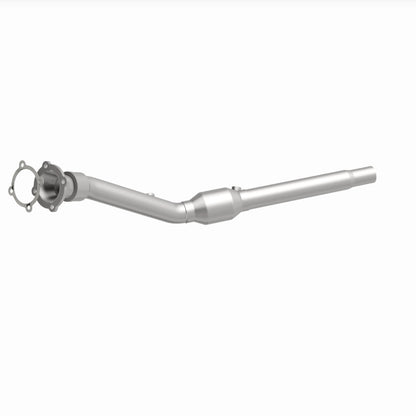 MagnaFlow Volkswagen Standard Grade Federal / EPA Compliant Direct-Fit Catalytic Converter 16426 360 Degree Image Set