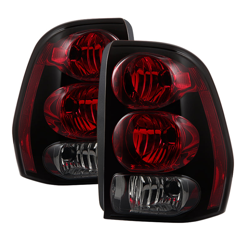 SPYDER Xtune Chevy Trailblazer 02-09 w/ Circuit Board Model Tail Lights OEM ALT-JH-CTB02-OE-RC 9028878 9028878 Photo - Primary