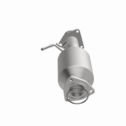 MagnaFlow Honda CR-V OEM Grade Federal / EPA Compliant Direct-Fit Catalytic Converter 21-293 360 Degree Image Set