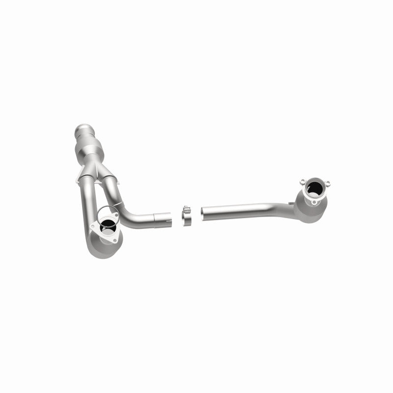 MagnaFlow California Grade CARB Compliant Direct-Fit Catalytic Converter 5582617 360 Degree Image Set