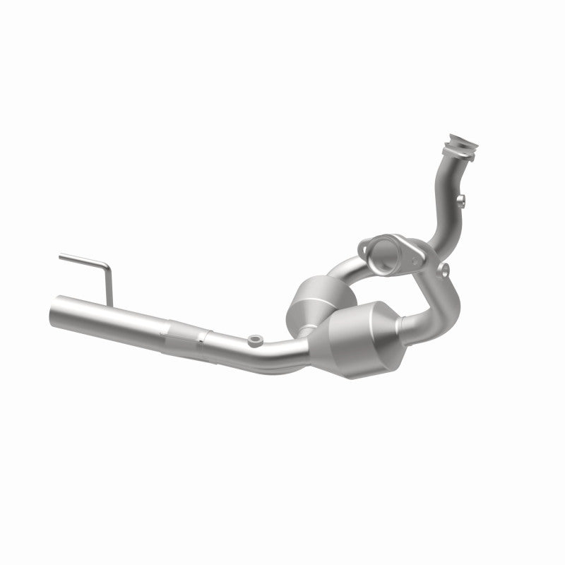 MagnaFlow Jeep Grand Cherokee HM Grade Federal / EPA Compliant Direct-Fit Catalytic Converter 23067 360 Degree Image Set