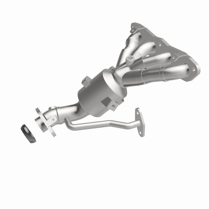 MagnaFlow Toyota Prius C OEM Grade Federal / EPA Compliant Manifold Catalytic Converter 52441 360 Degree Image Set