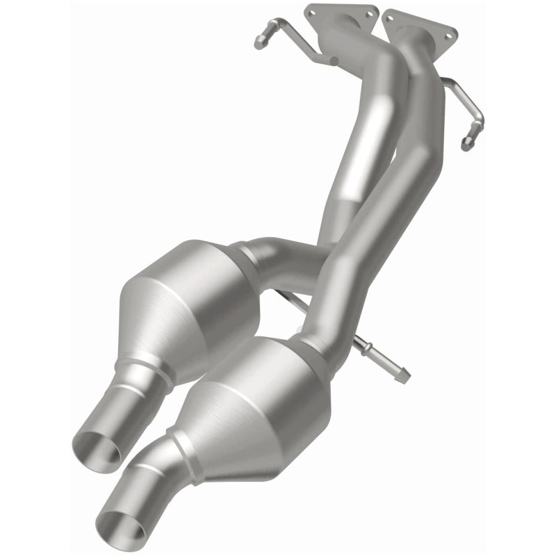 MagnaFlow OEM Grade Federal / EPA Compliant Direct-Fit Catalytic Converter 51957 Photo - out of package
