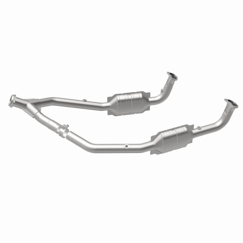 MagnaFlow Land Rover Discovery HM Grade Federal / EPA Compliant Direct-Fit Catalytic Converter 93689 360 Degree Image Set