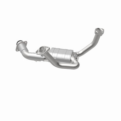 MagnaFlow Standard Grade Federal / EPA Compliant Direct-Fit Catalytic Converter 23357 360 Degree Image Set
