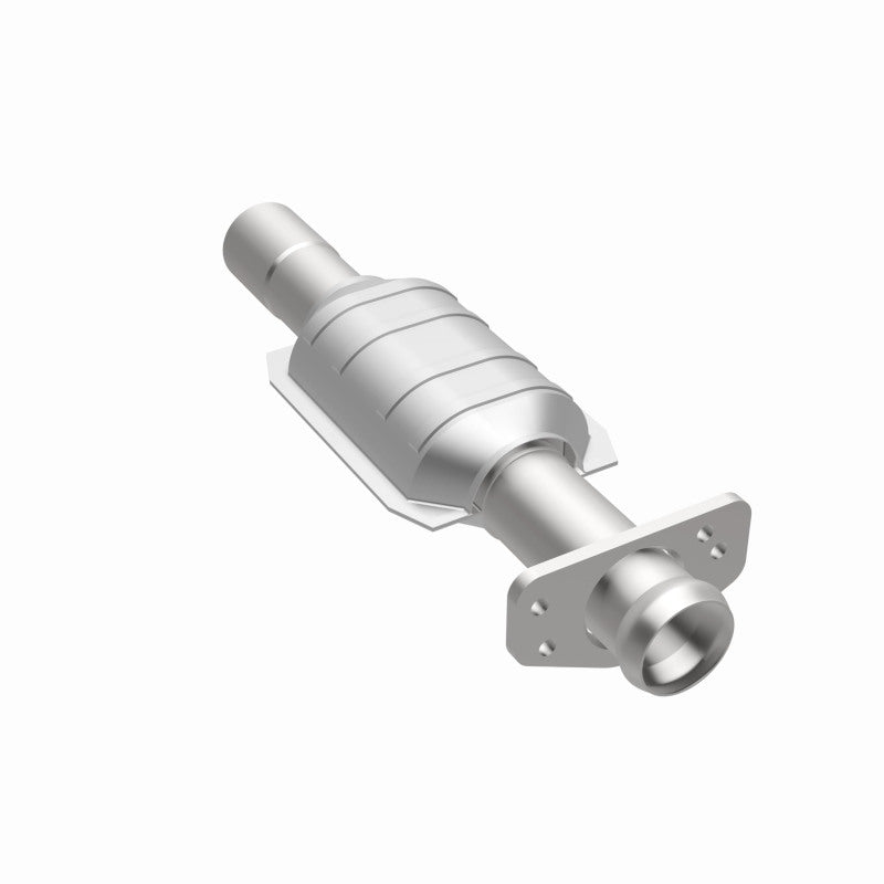 MagnaFlow Standard Grade Federal / EPA Compliant Direct-Fit Catalytic Converter 93485 360 Degree Image Set