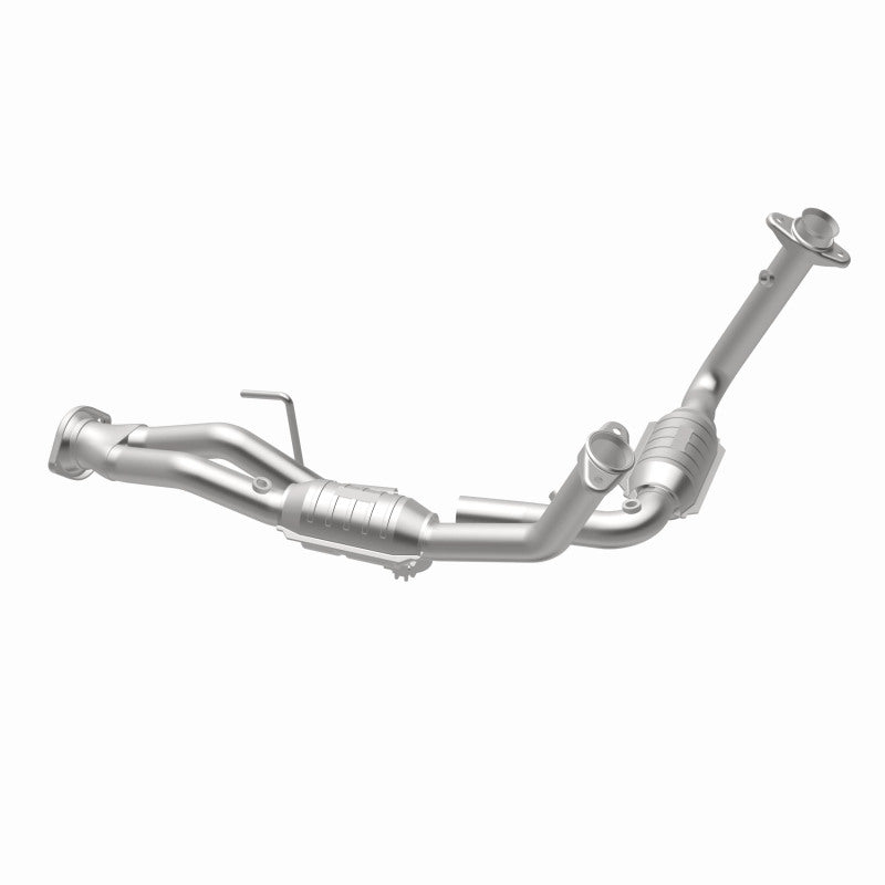 MagnaFlow Jeep OEM Grade Federal / EPA Compliant Direct-Fit Catalytic Converter 49444 360 Degree Image Set