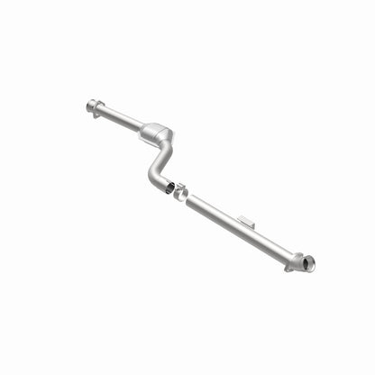 MagnaFlow Mercedes-Benz C230 OEM Grade Federal / EPA Compliant Direct-Fit Catalytic Converter 51592 360 Degree Image Set