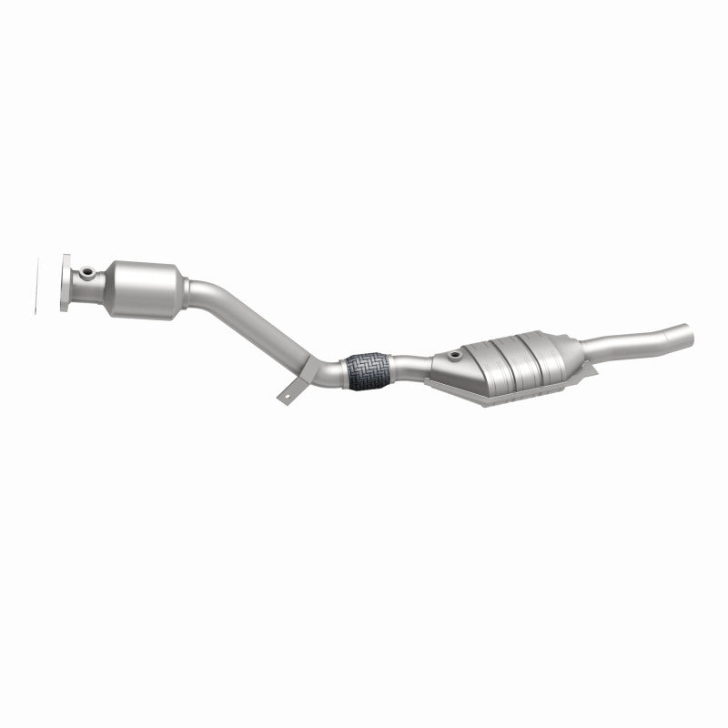 MagnaFlow OEM Grade Federal / EPA Compliant Direct-Fit Catalytic Converter 51589 360 Degree Image Set