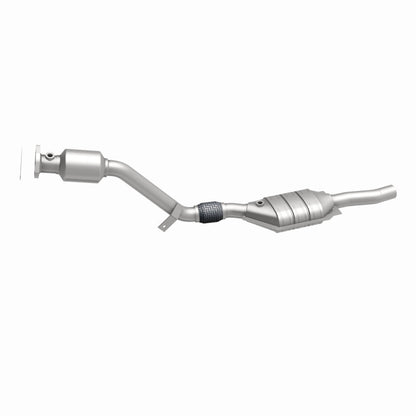 MagnaFlow OEM Grade Federal / EPA Compliant Direct-Fit Catalytic Converter 51589 360 Degree Image Set