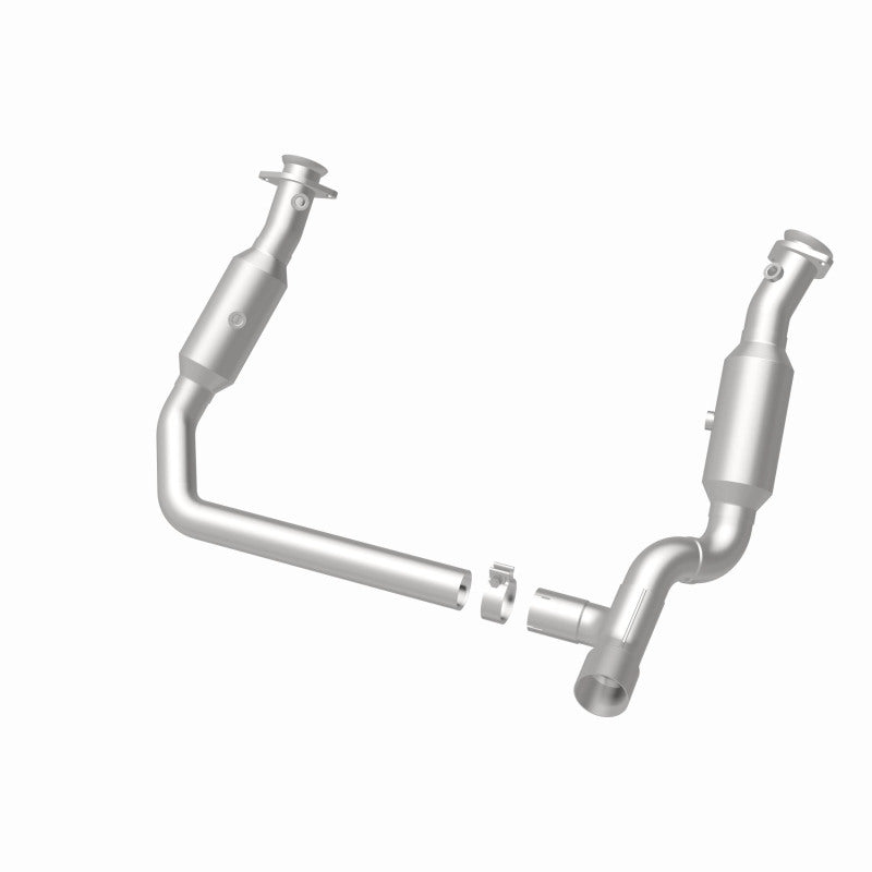 MagnaFlow California Grade CARB Compliant Direct-Fit Catalytic Converter 5551665 360 Degree Image Set