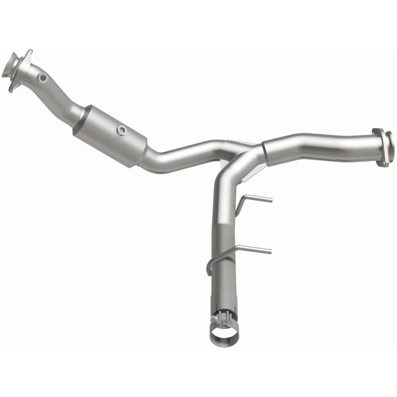 MagnaFlow OEM Grade Federal / EPA Compliant Direct-Fit Catalytic Converter 21-528 Photo - out of package