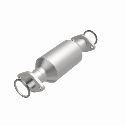 MagnaFlow California Grade CARB Compliant Direct-Fit Catalytic Converter 3322886 360 Degree Image Set