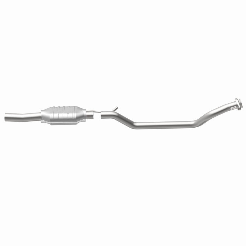 MagnaFlow Ford Standard Grade Federal / EPA Compliant Direct-Fit Catalytic Converter 93301 360 Degree Image Set
