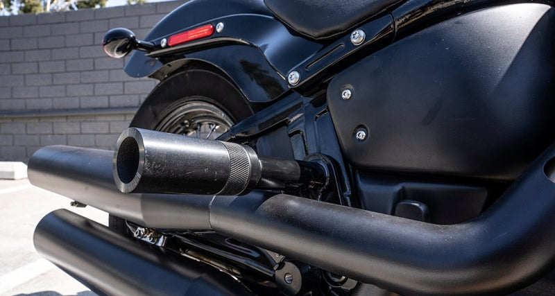 Burly Brand 18-Up M8 Softail Brawler Kit Rear-Black B10-3019B B10-3019B User 1