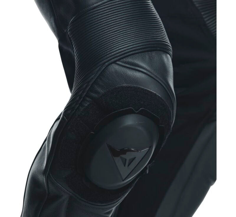 Dainese Tosa 1 Pc Suit Bk/Wh 48 201513485-948-48 201513485-948-48 Photo - Primary