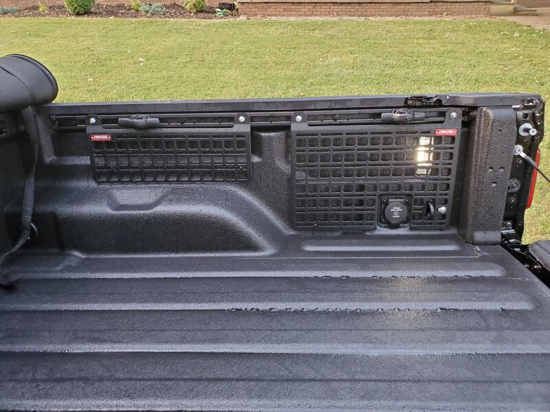 BuiltRight Industries 2020+ Jeep Gladiator Driver/Passenger Small Bedside Rack 102113 102113 Photo - out of package
