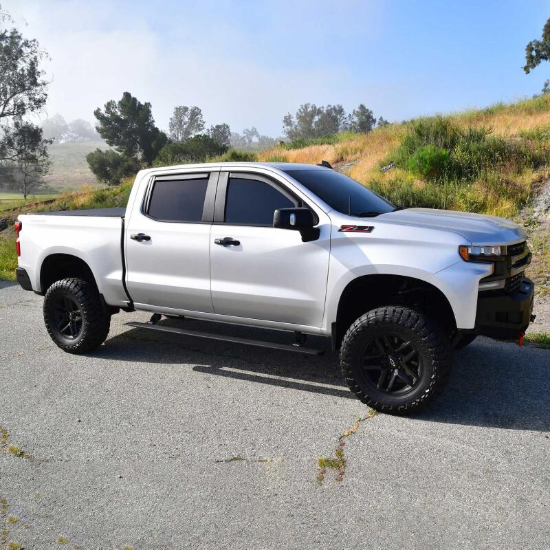 Westin Pro-e Running Boards 19-  GM P/U 1500 29-24135 29-24135 Photo - lifestyle view