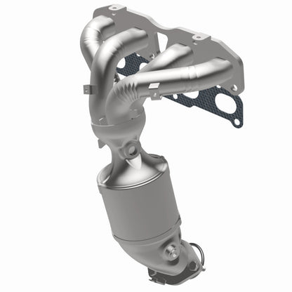 MagnaFlow Nissan California Grade CARB Compliant Manifold Catalytic Converter 5582295 360 Degree Image Set