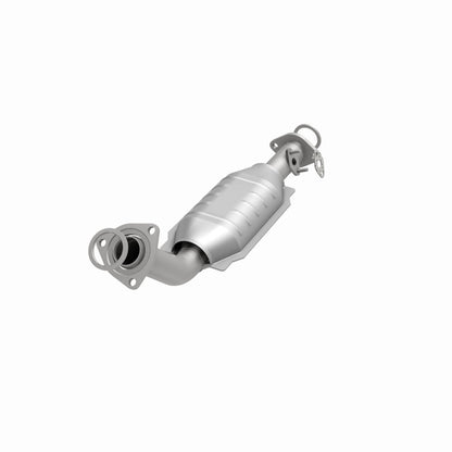 MagnaFlow Toyota Tundra HM Grade Federal / EPA Compliant Direct-Fit Catalytic Converter 23752 360 Degree Image Set