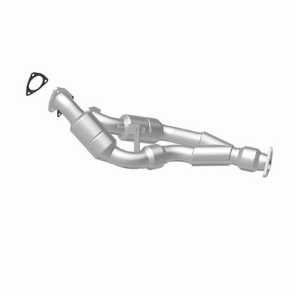MagnaFlow OEM Grade Federal / EPA Compliant Direct-Fit Catalytic Converter 51499 360 Degree Image Set