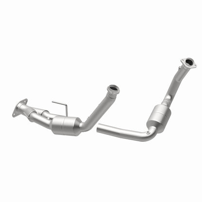 MagnaFlow Jeep OEM Grade Federal / EPA Compliant Direct-Fit Catalytic Converter 49709 360 Degree Image Set