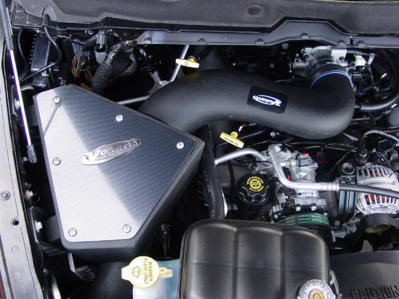Volant 02-07 Dodge Ram 1500 4.7 V8 PowerCore Closed Box Air Intake System 168476 Photo - Mounted