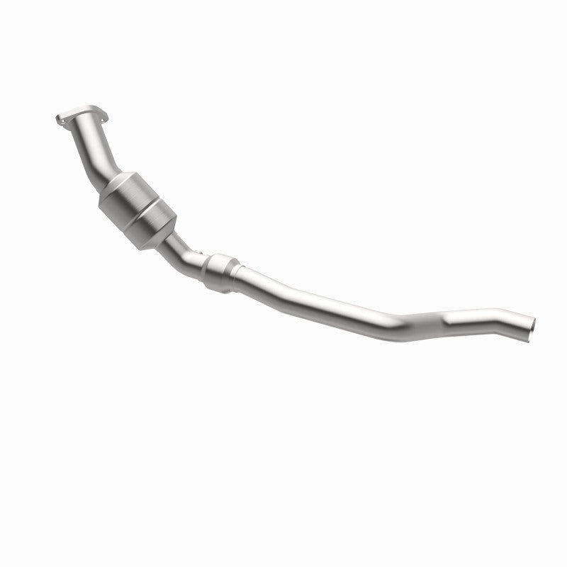MagnaFlow OEM Grade Federal / EPA Compliant Direct-Fit Catalytic Converter 51584 360 Degree Image Set