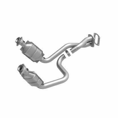 MagnaFlow Ford OEM Grade Federal / EPA Compliant Direct-Fit Catalytic Converter 49911 360 Degree Image Set