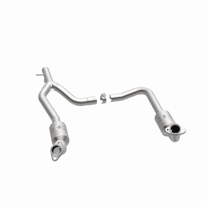 MagnaFlow Ford OEM Grade Federal / EPA Compliant Direct-Fit Catalytic Converter 52153 360 Degree Image Set