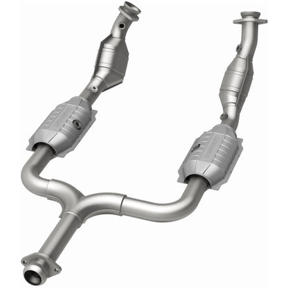 MagnaFlow Ford Mustang HM Grade Federal / EPA Compliant Direct-Fit Catalytic Converter 93345 Photo - out of package