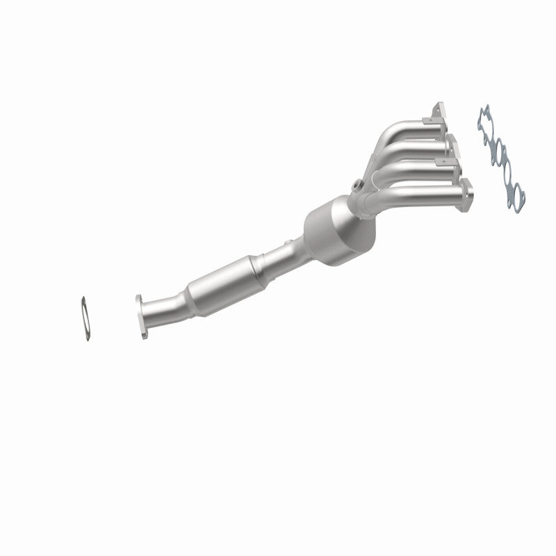 MagnaFlow Ford Focus California Grade CARB Compliant Manifold Catalytic Converter 5531393 360 Degree Image Set