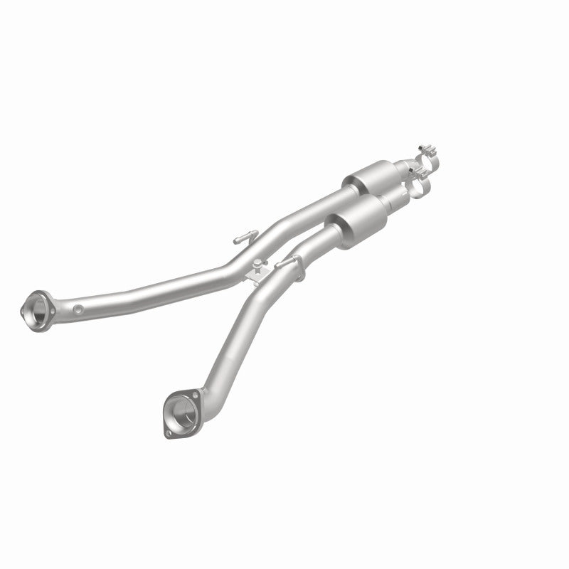 MagnaFlow Cadillac CTS OEM Grade Federal / EPA Compliant Direct-Fit Catalytic Converter 52969 360 Degree Image Set