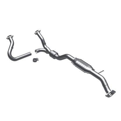 MagnaFlow OEM Grade Federal / EPA Compliant Direct-Fit Catalytic Converter 49574 Photo - Primary