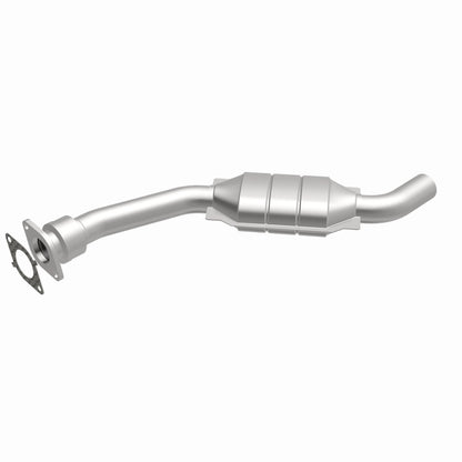 MagnaFlow OEM Grade Federal / EPA Compliant Direct-Fit Catalytic Converter 51961 360 Degree Image Set