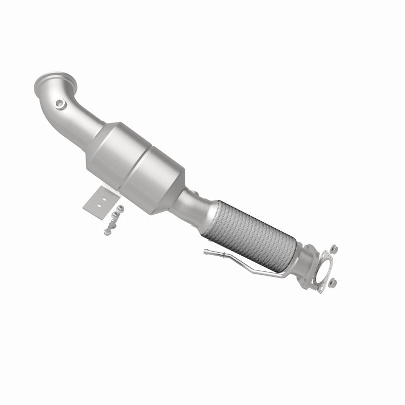 MagnaFlow California Grade CARB Compliant Direct-Fit Catalytic Converter 5561339 360 Degree Image Set
