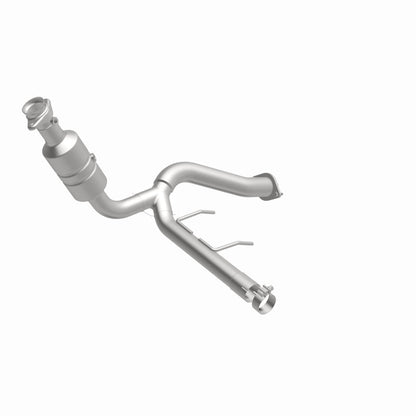 MagnaFlow Ford F-150 OEM Grade Federal / EPA Compliant Direct-Fit Catalytic Converter 52295 360 Degree Image Set